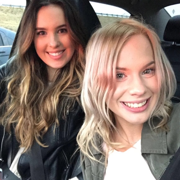 Meet your Posher, Amelia - Picture 1 of 1